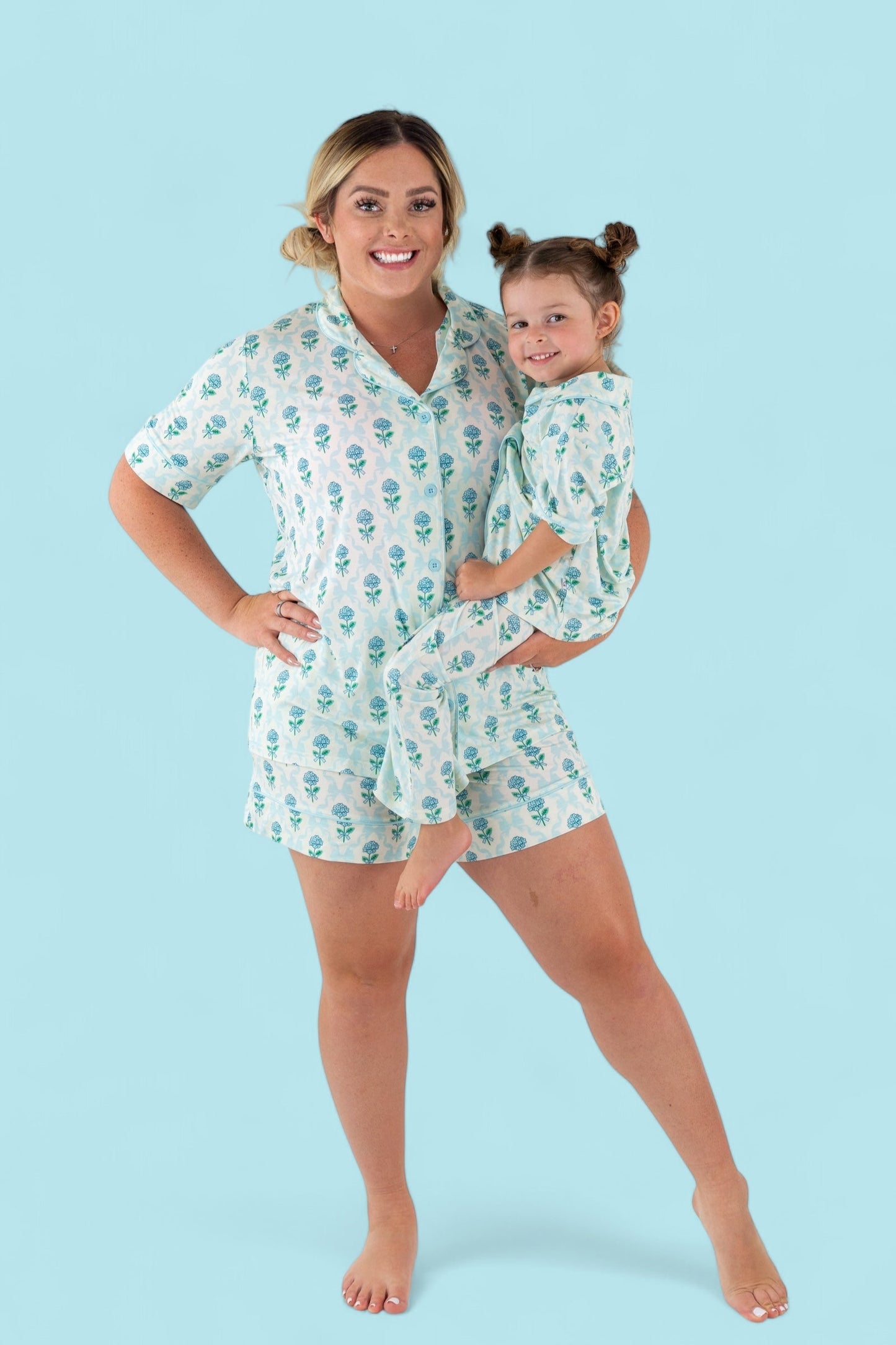 BLUE RIBBON BLOOMS WOMEN’S DREAM SHORT SET