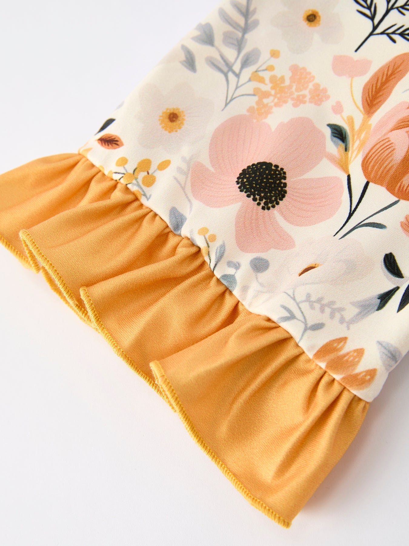 Floral Print Girls Pajamas Set with Ruffle Details