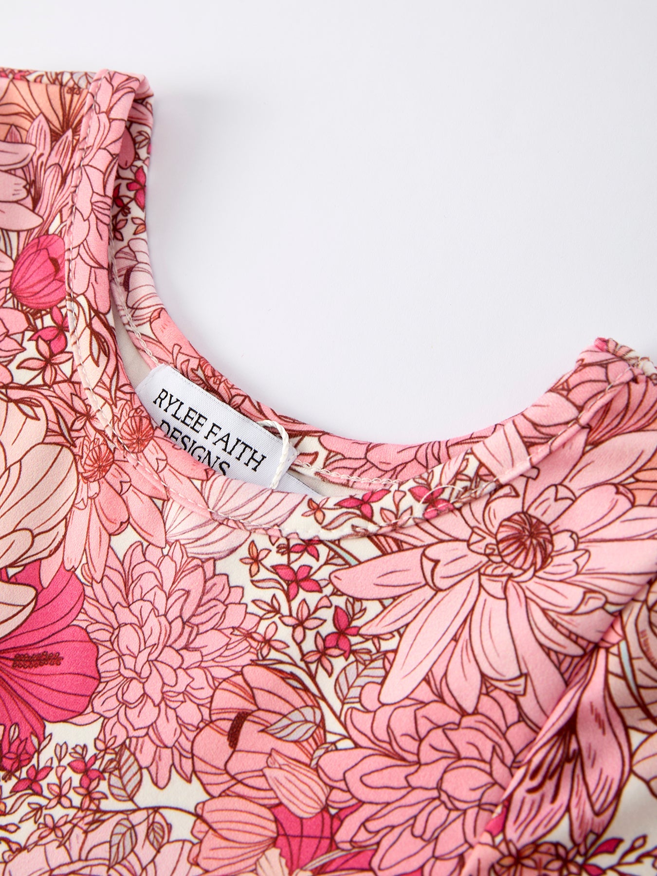 Sweet Floral Pattern Dress with Pockets and Ruffle Hem