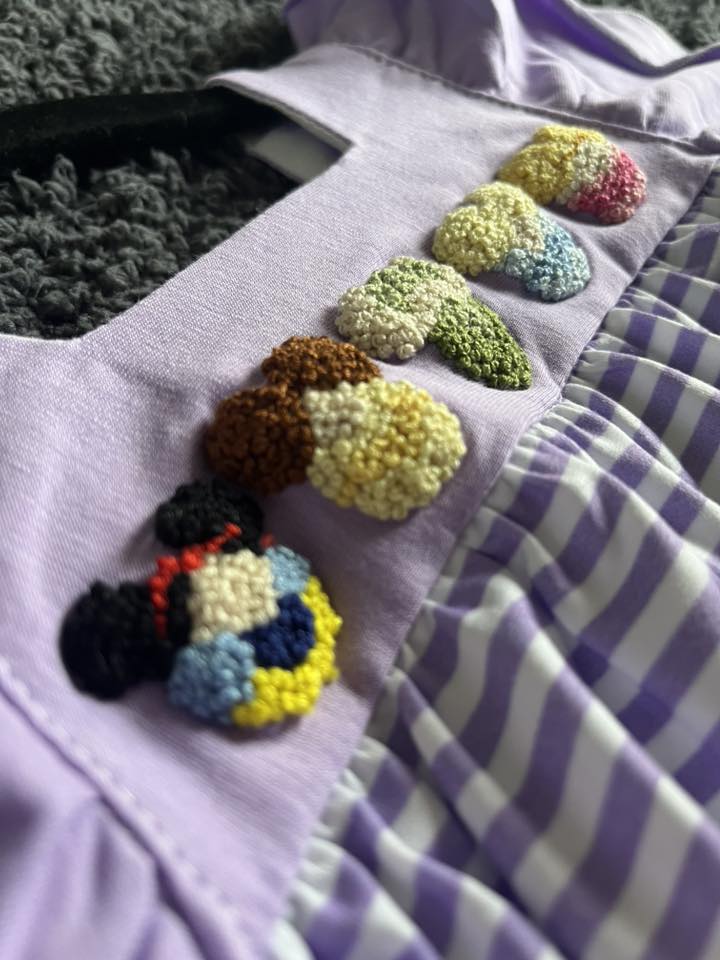 French Knot Mouse Princess Bubble