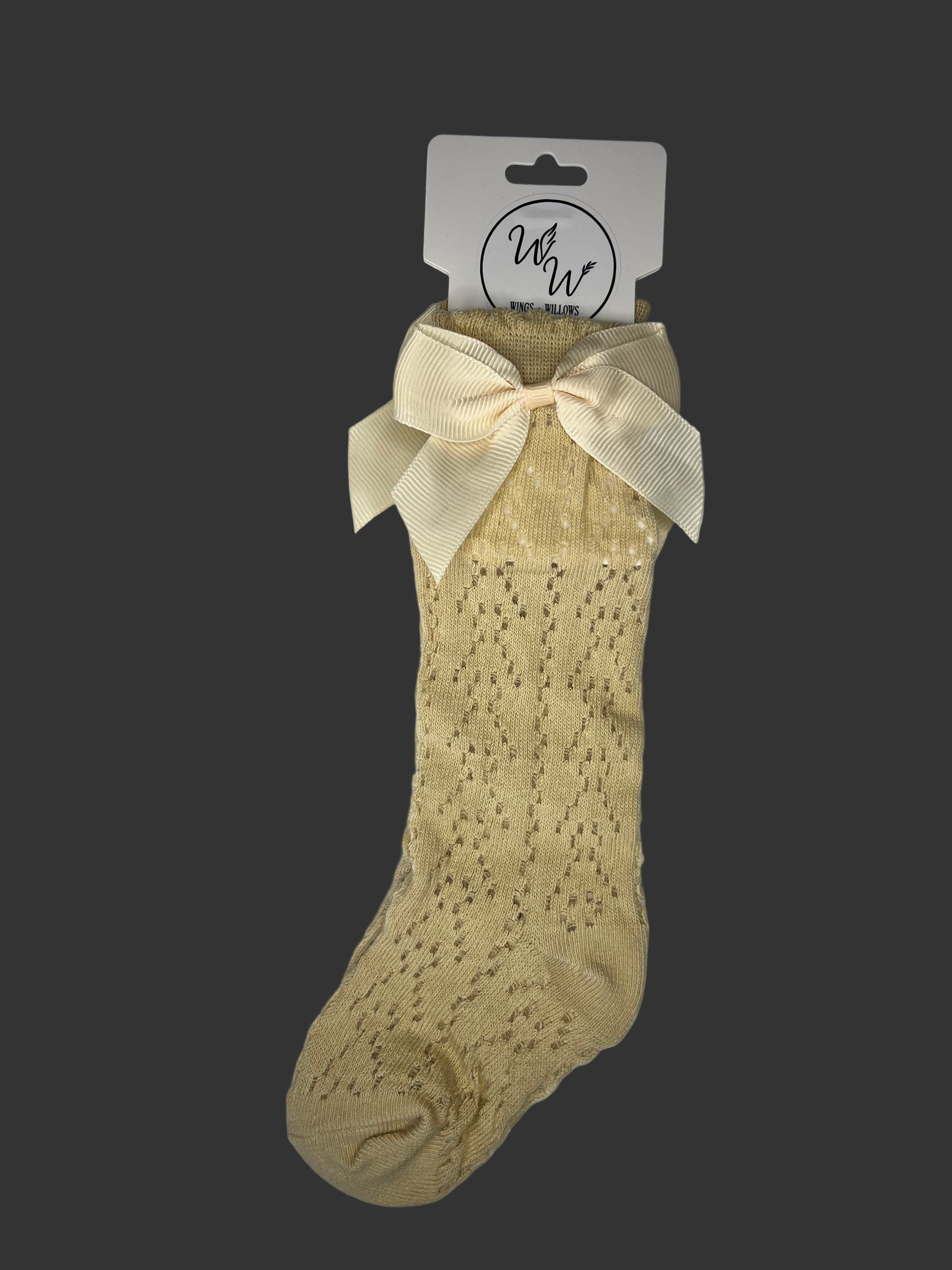 Bow Knit Knee-High Socks