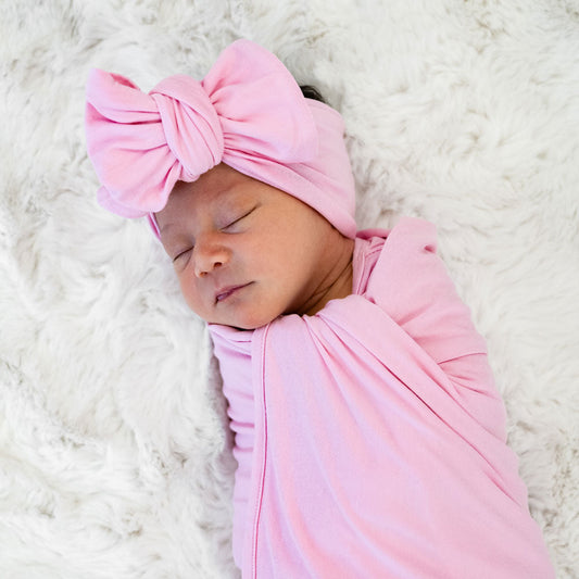 Light Pink Swaddle + Bow Set