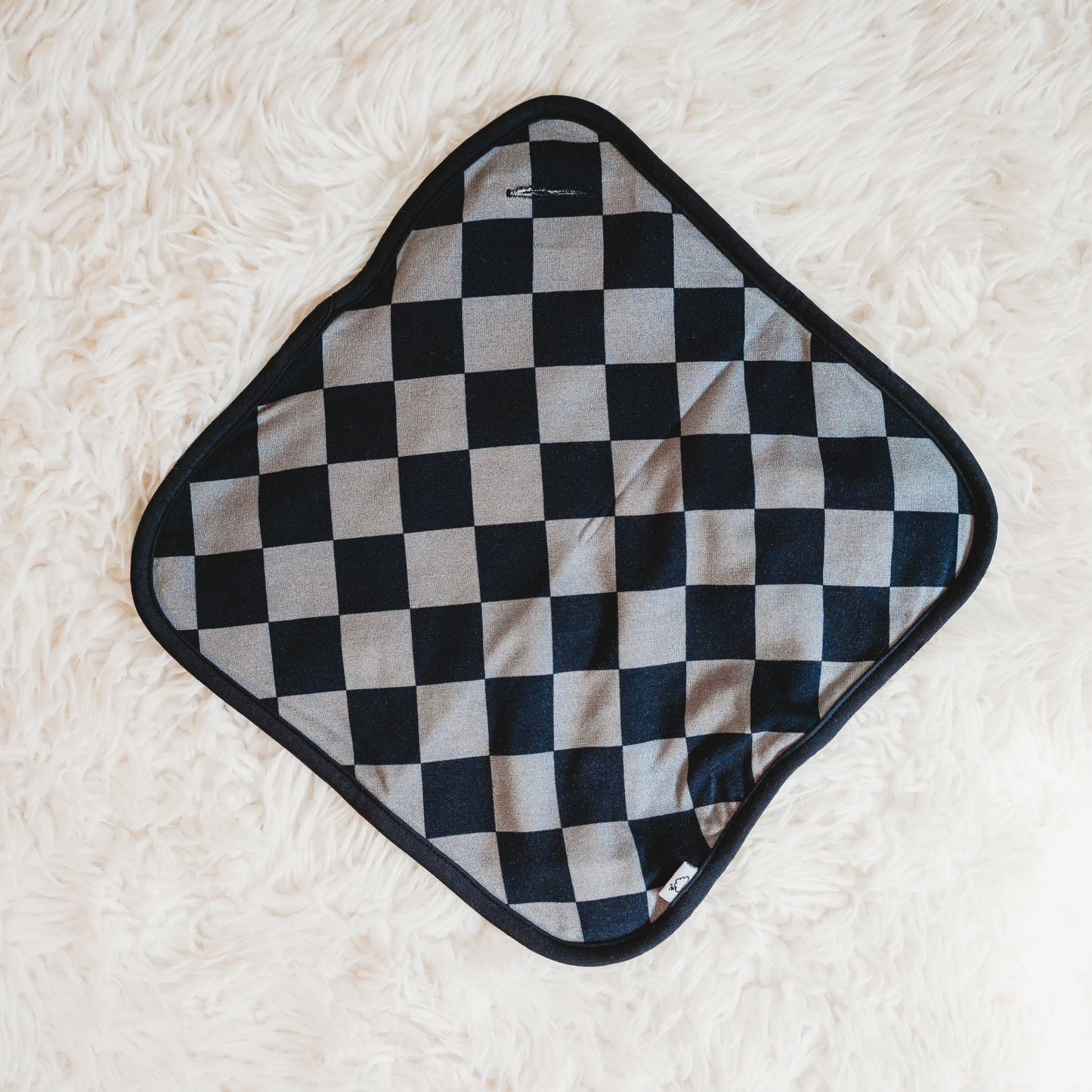 CHARCOAL CHECKERS DREAM LOVEY